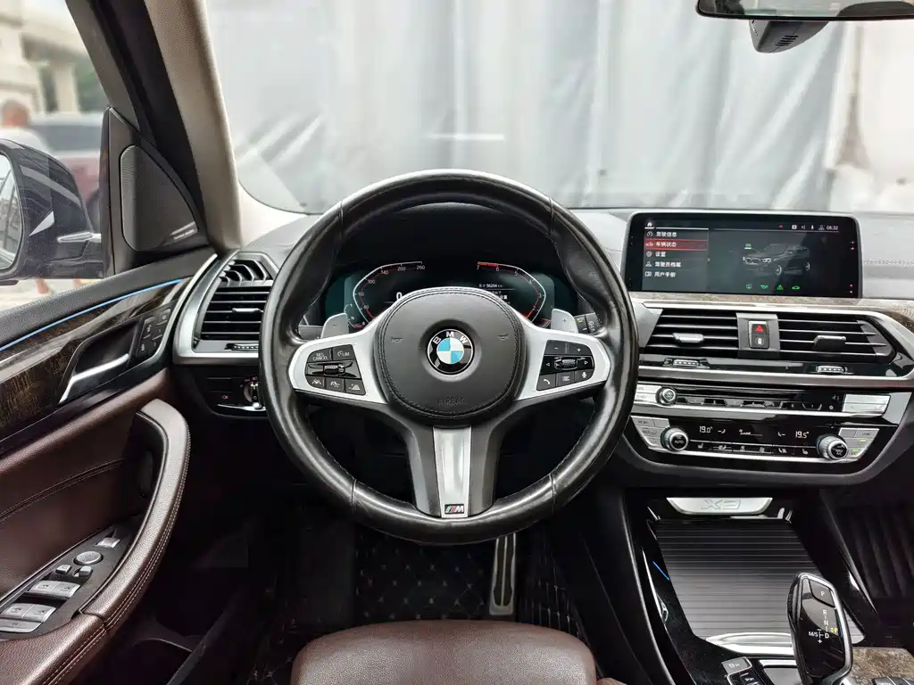 BMW X3 — миниатюра 11