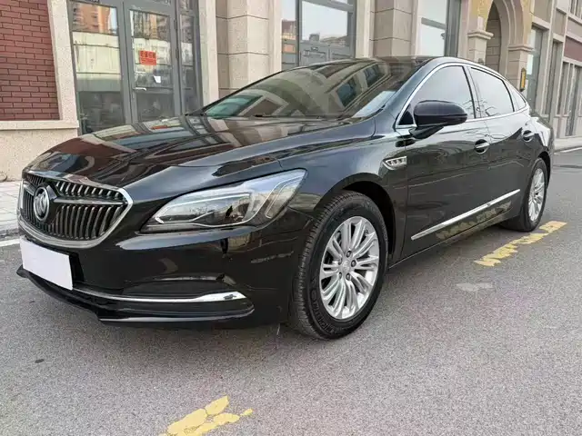 BUICK LACROSSE