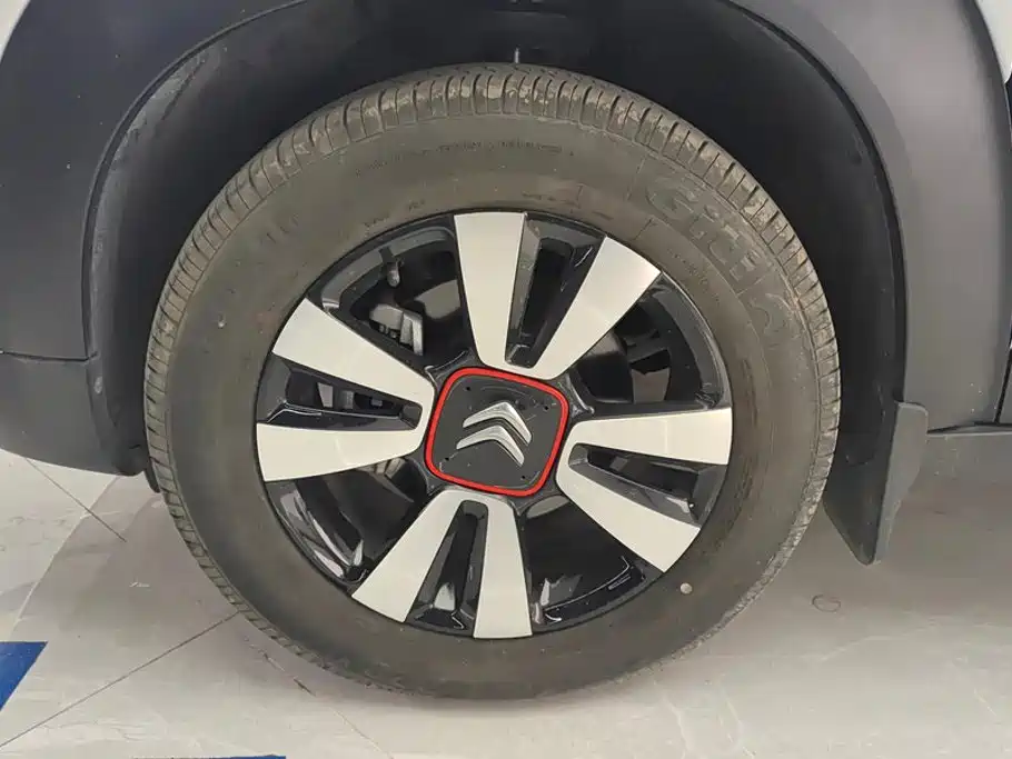 Citroen C4 Aircross — миниатюра 6