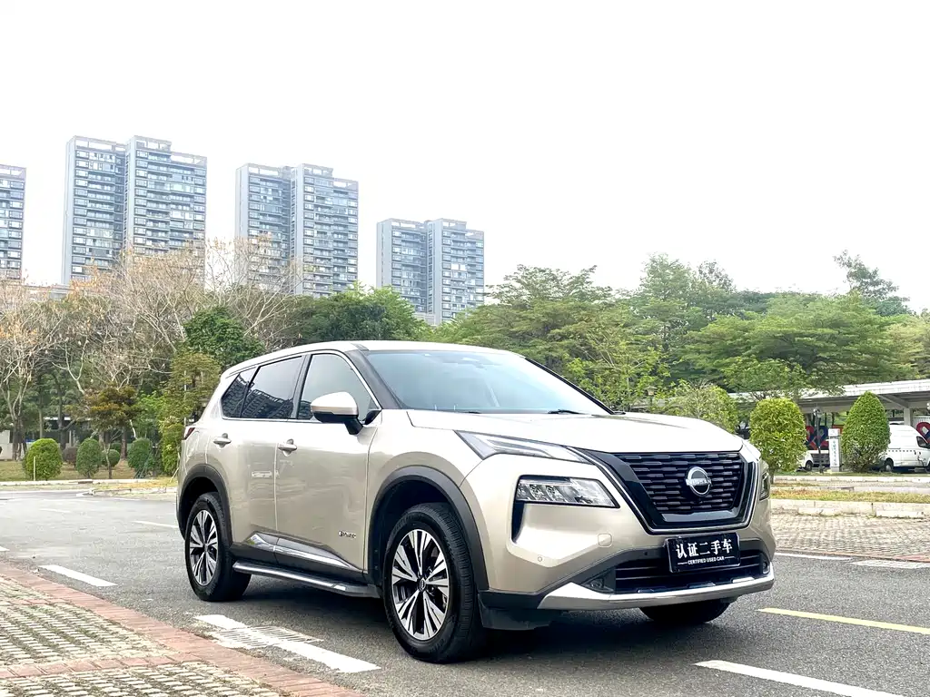 NISSAN QIJUN