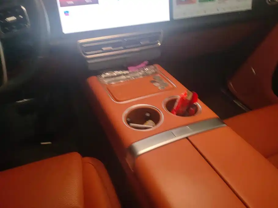 Li Auto Li L9 — миниатюра 16
