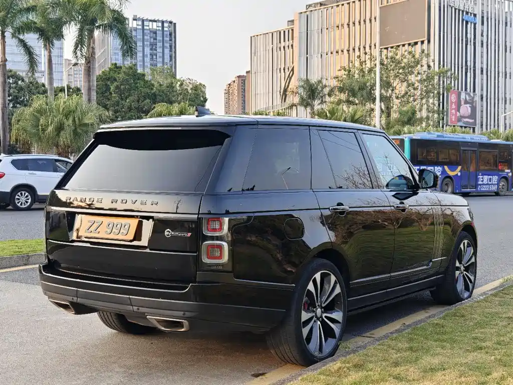 LAND ROVER RANGE ROVER