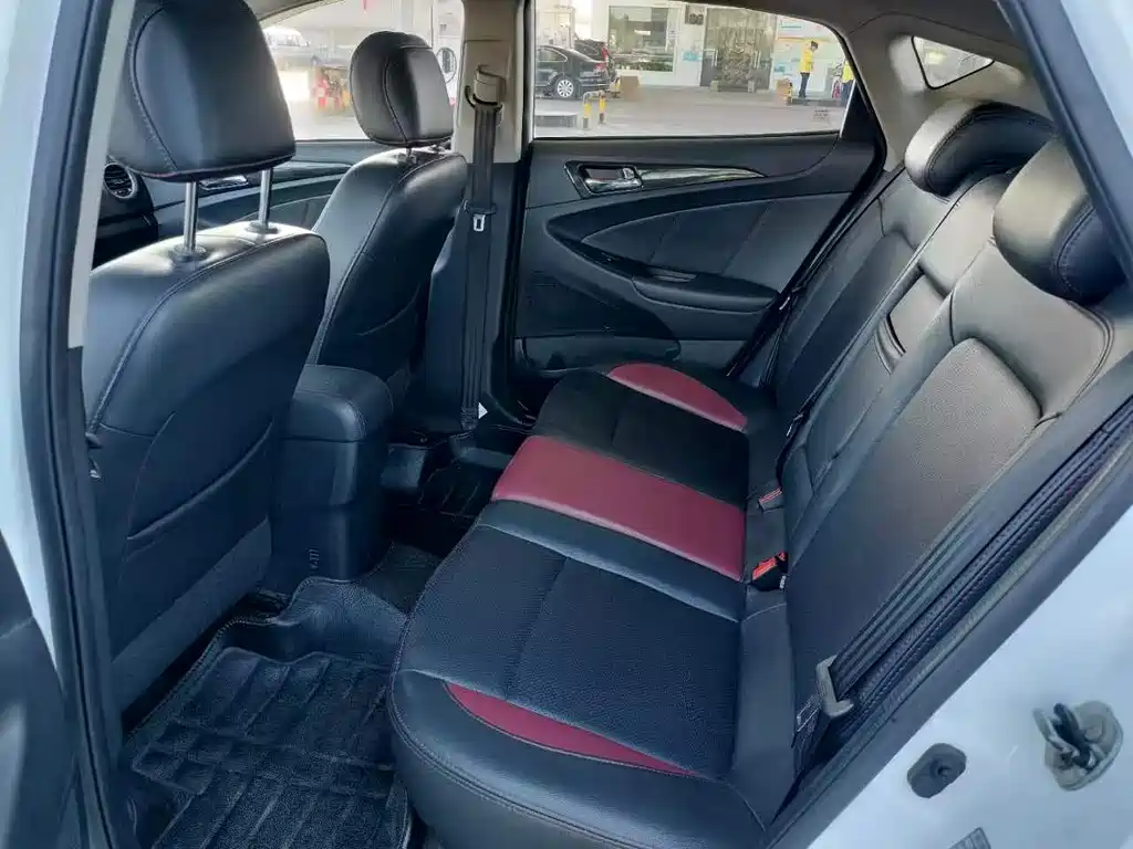 Changan Eado XT — миниатюра 9