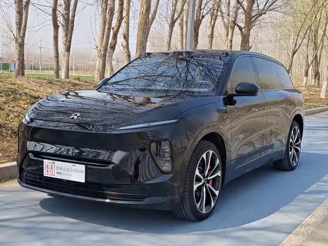NIO NIO ES8 2024