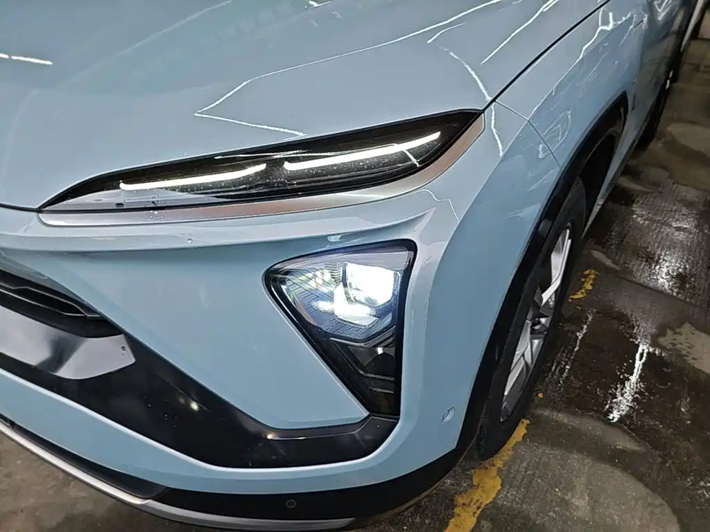 NIO ES6 — миниатюра 24