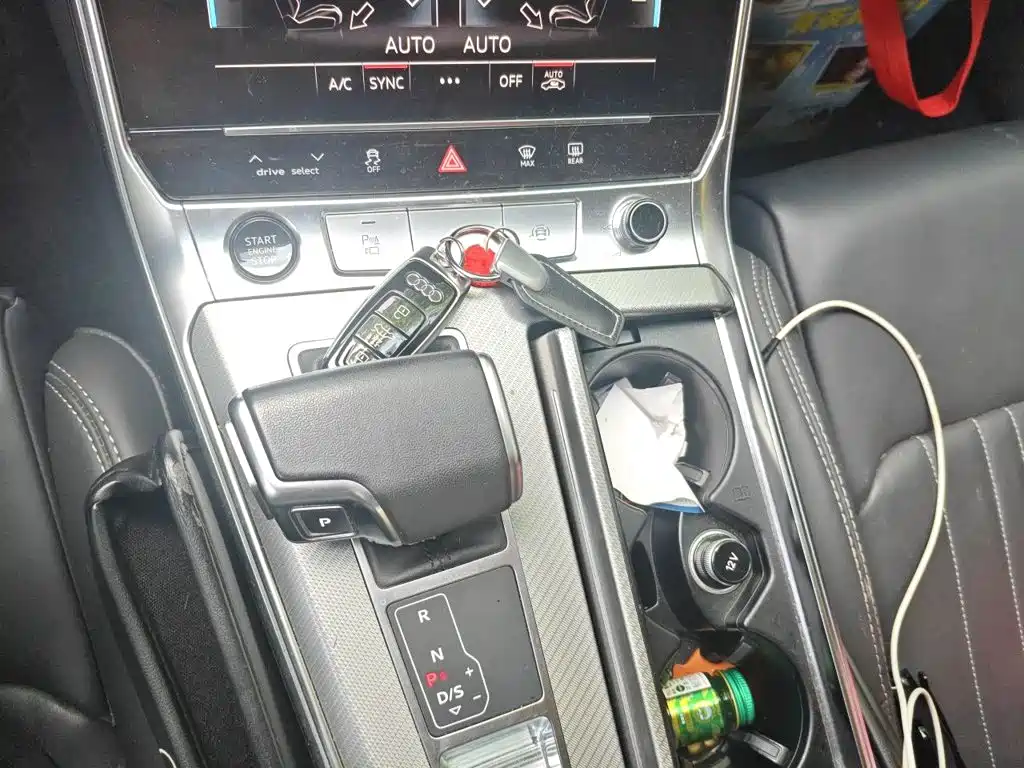 Audi A6L — миниатюра 7