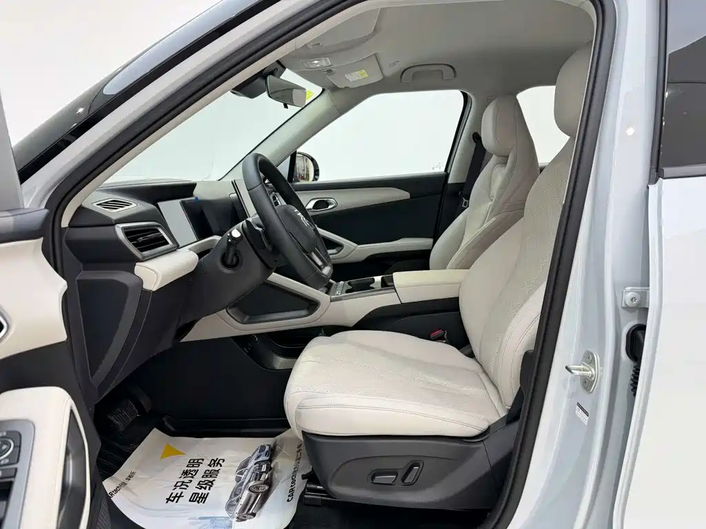 BYD Yuan UP — миниатюра 13