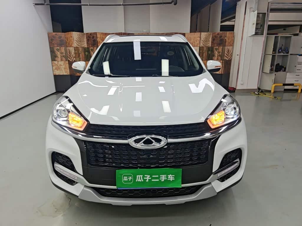 CHERY Tiggo 8 1.5 л 2023 г. Белый, пробег 41300 км