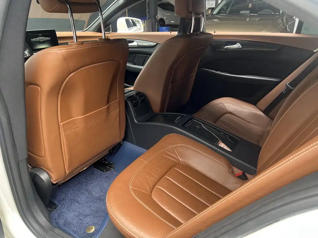 Mercedes-Benz CLS — миниатюра 6
