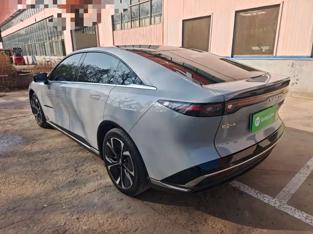 Mazda EZ-6 — миниатюра 5