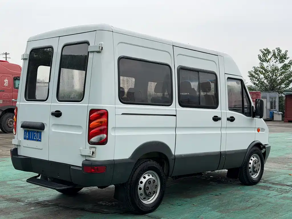 IVECO BAODI