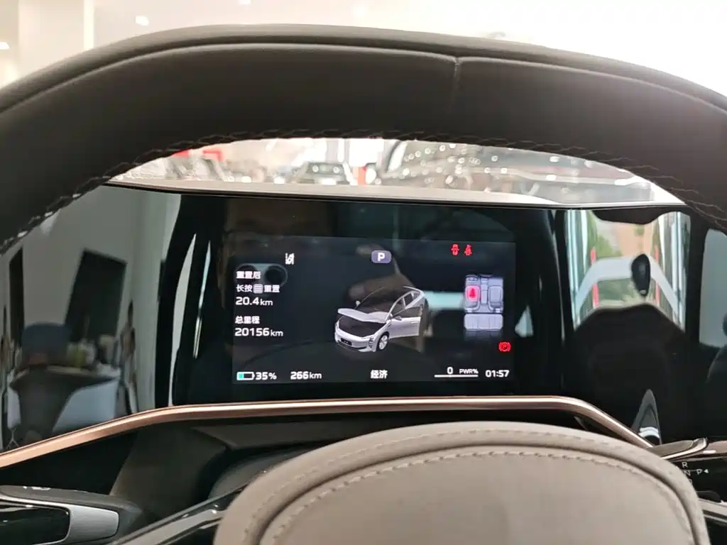 Hongqi Hongqi EH7 — миниатюра 12