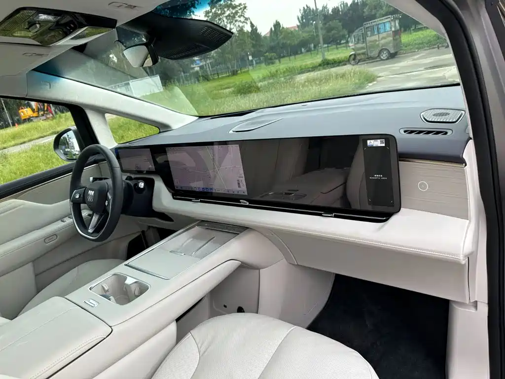 Buick Не похоже, что ты семья. — миниатюра 16