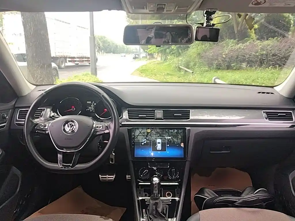 Volkswagen C-Trek — миниатюра 10