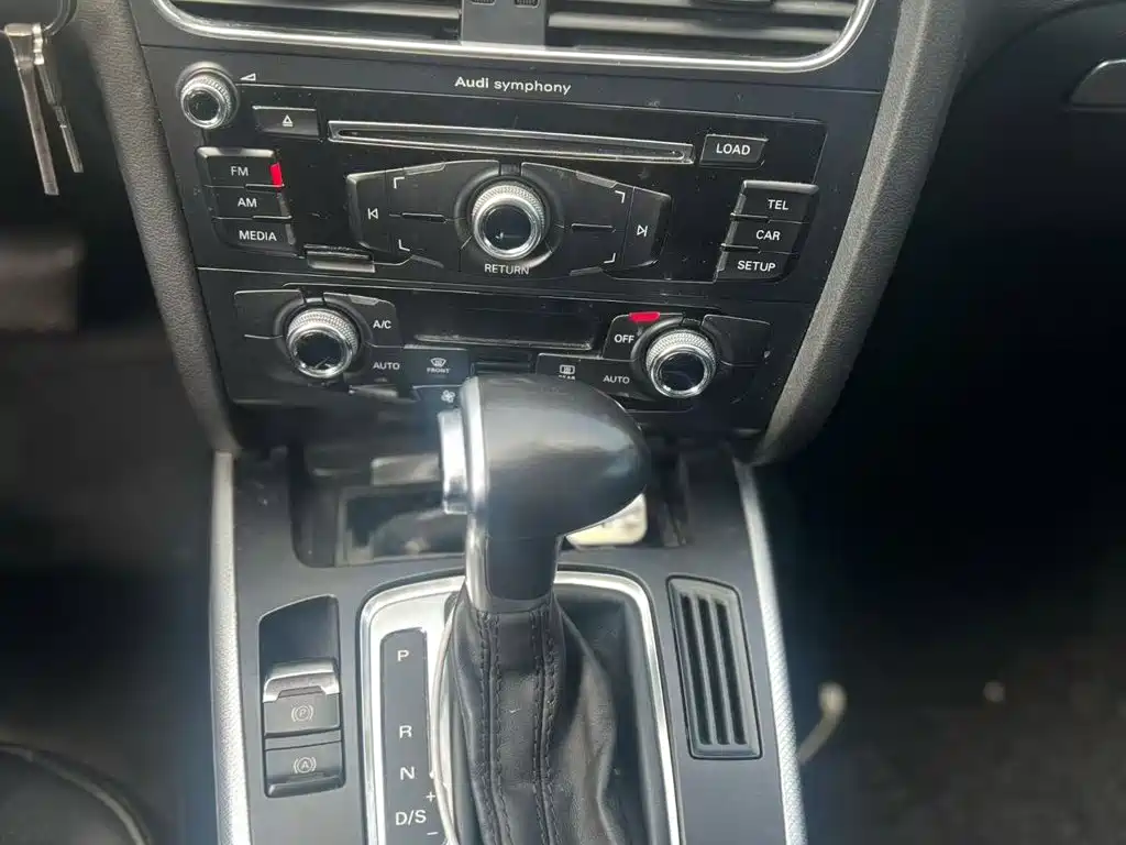 Audi A4L — миниатюра 7