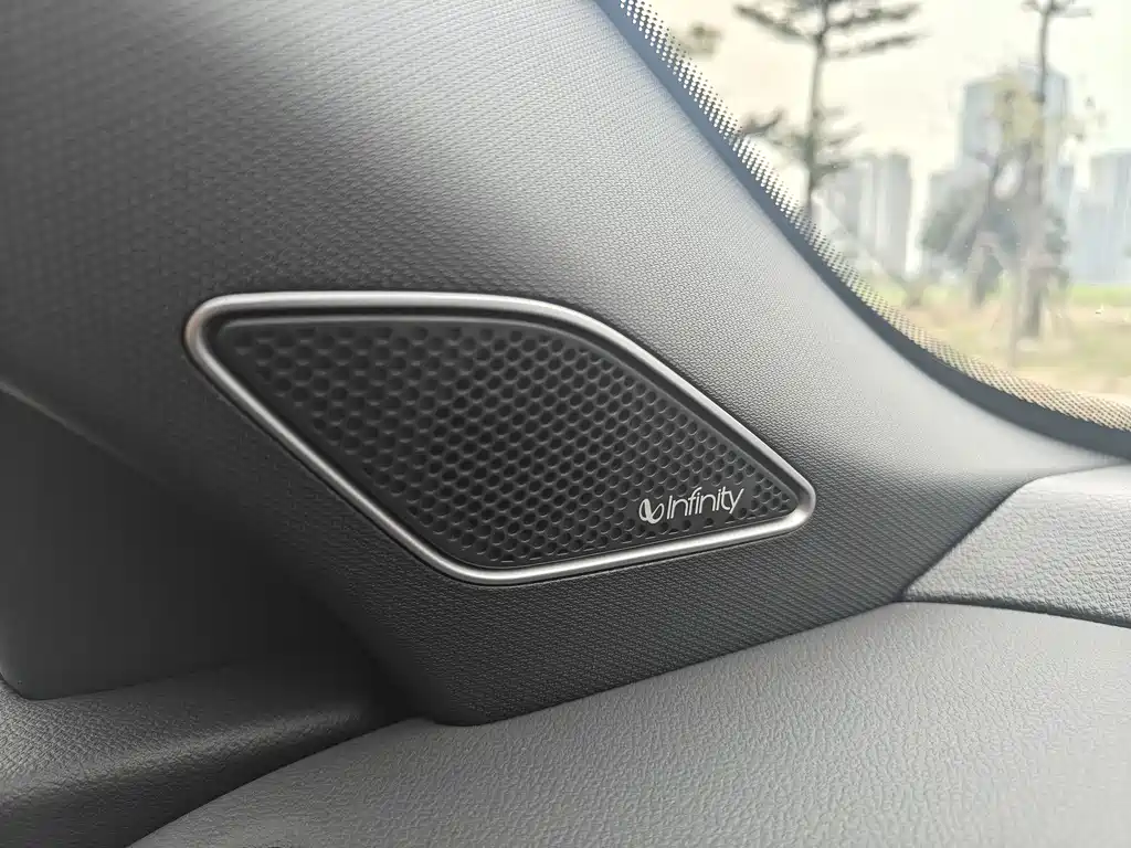 GEELY AUTOMOBILE XINGRUI