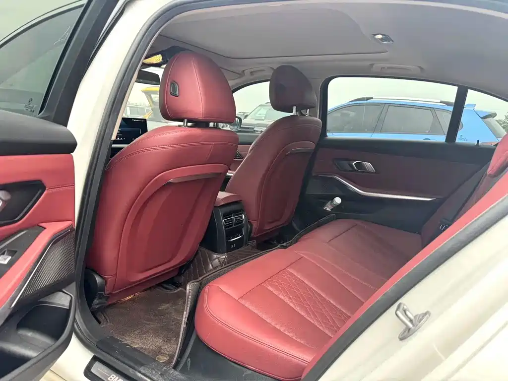BMW i3 — миниатюра 9