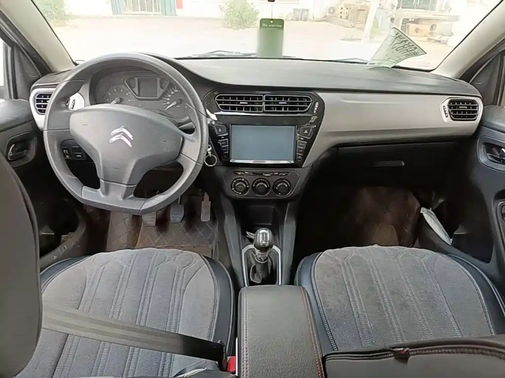 Citroen Elysee — миниатюра 10