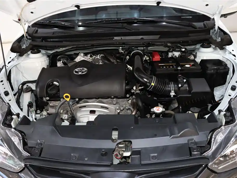 TOYOTA YARIS L ZHIXUAN