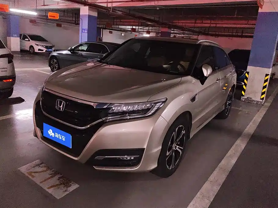 Купить Honda UR-V