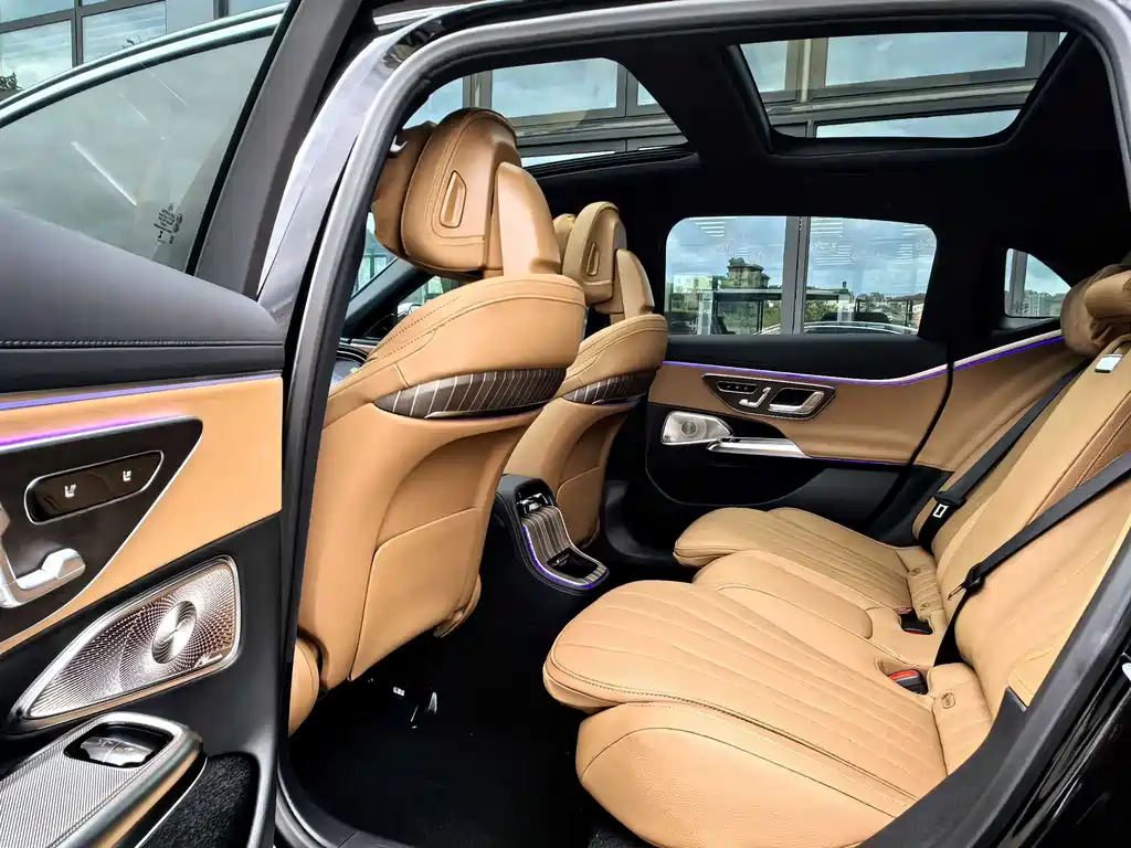 Mercedes-Benz E-Class E 2026 E 300 L Luxury