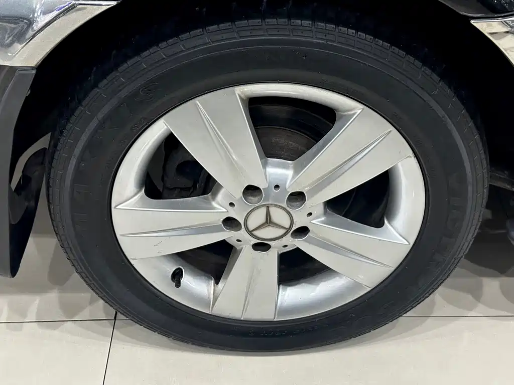 Mercedes-Benz Viano — миниатюра 15