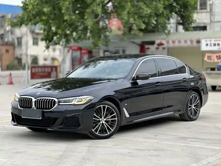 BMW 5 Series 2023