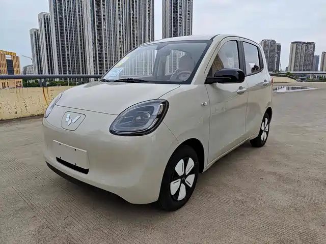 WULING AUTOMOBILE HONGGUANG MINIEV 2025