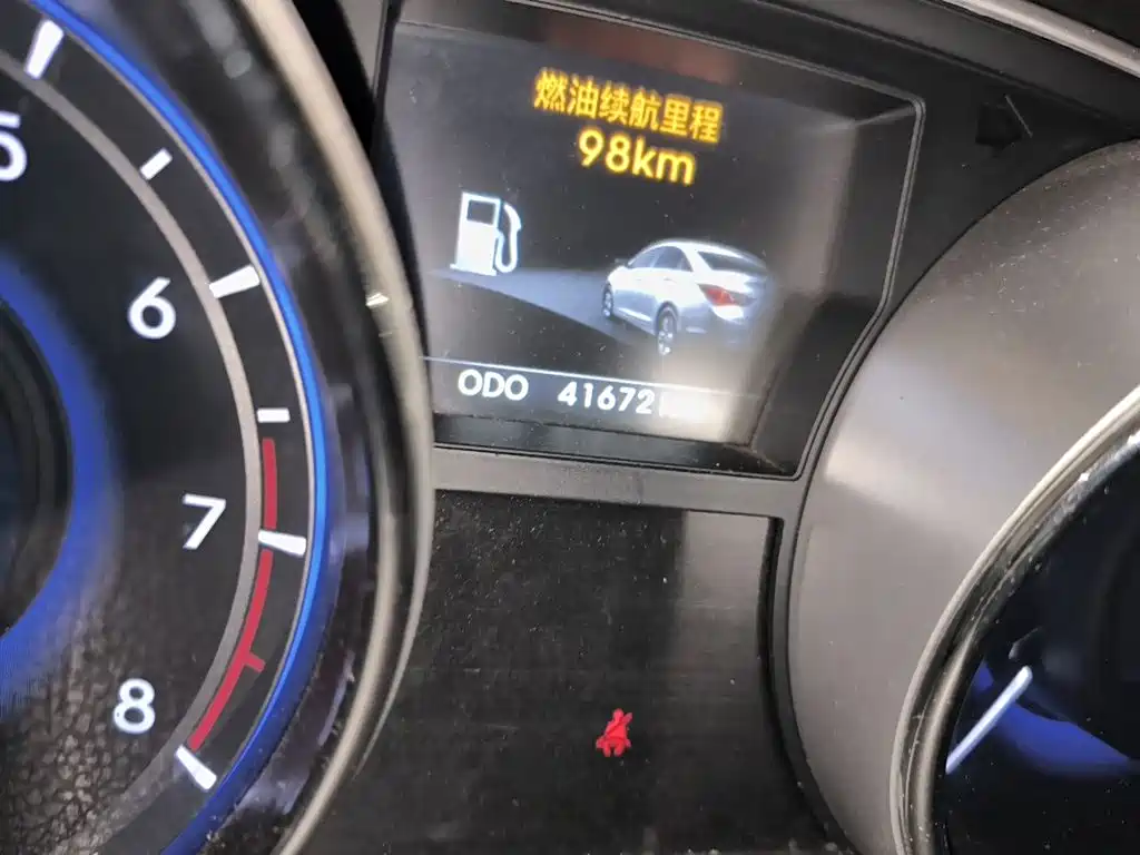 Hyundai Sonata — миниатюра 5