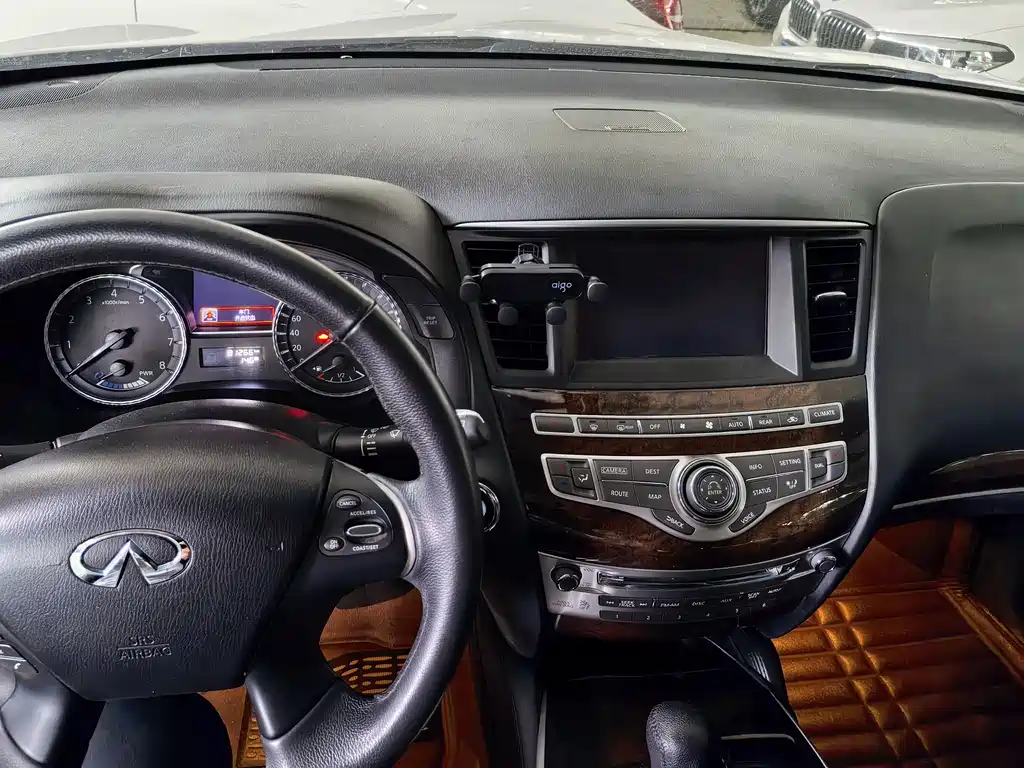 Infiniti QX60 2014 2.5 S/C Hybrid