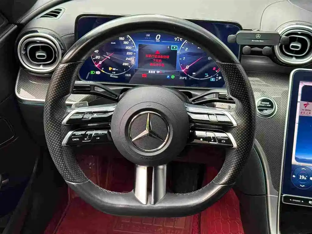 Mercedes-Benz C-Class — миниатюра 6