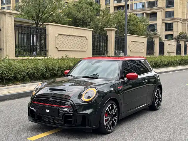 MINI JCW 2021