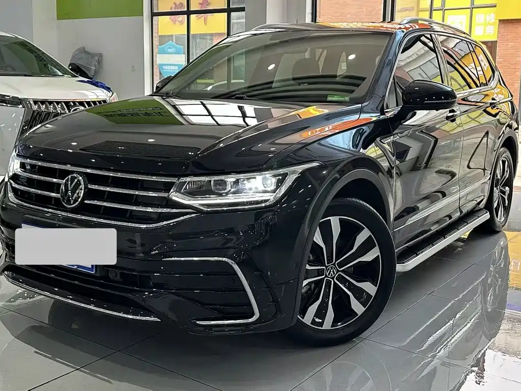 Volkswagen Tiguan L 2024