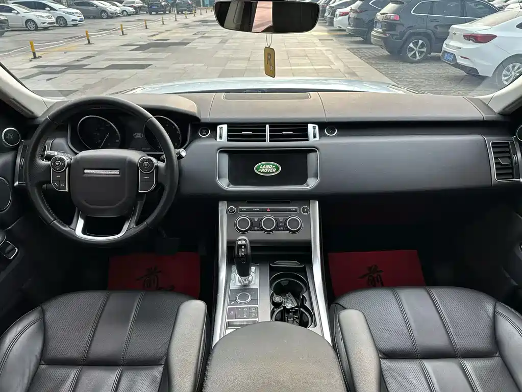 Land Rover Range Rover Sport 2017 3.0 SC V6 SE