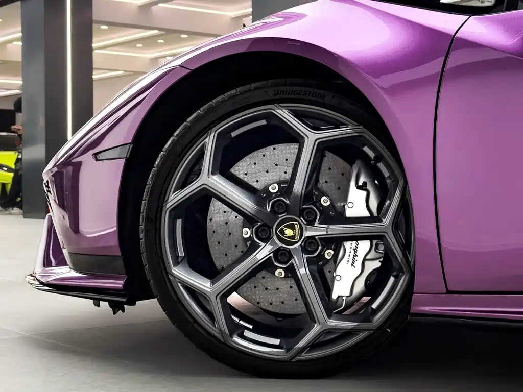 LAMBORGHINI HURACÁN