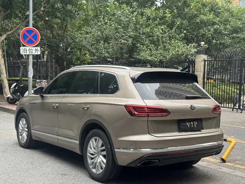 Volkswagen Touareg 2019 2.0TSI VI