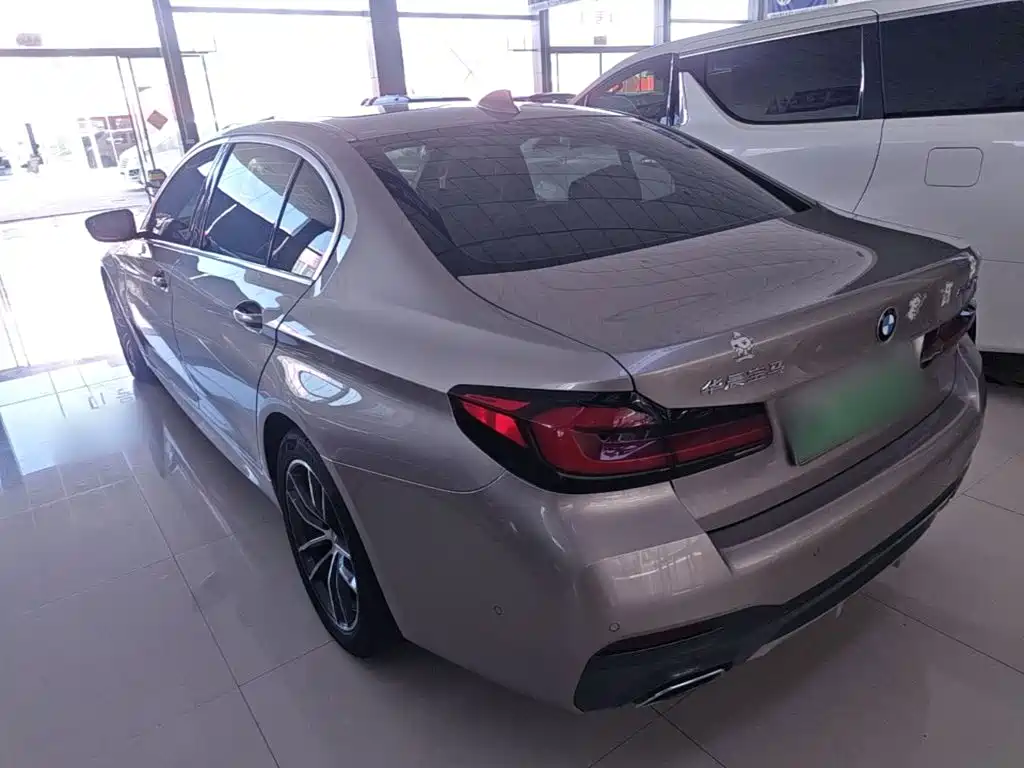 BMW 5 Series 5 2021 535Le M Sport