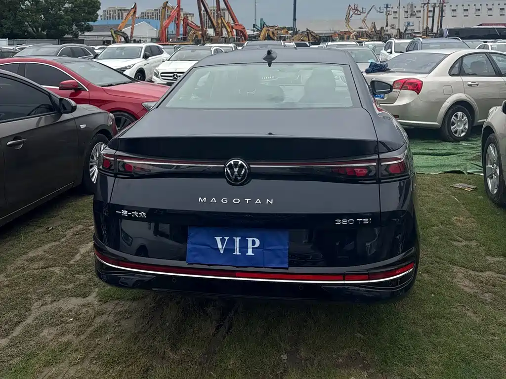 Volkswagen Magotan — миниатюра 3