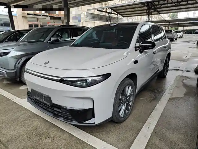2025 Leapmotor C10