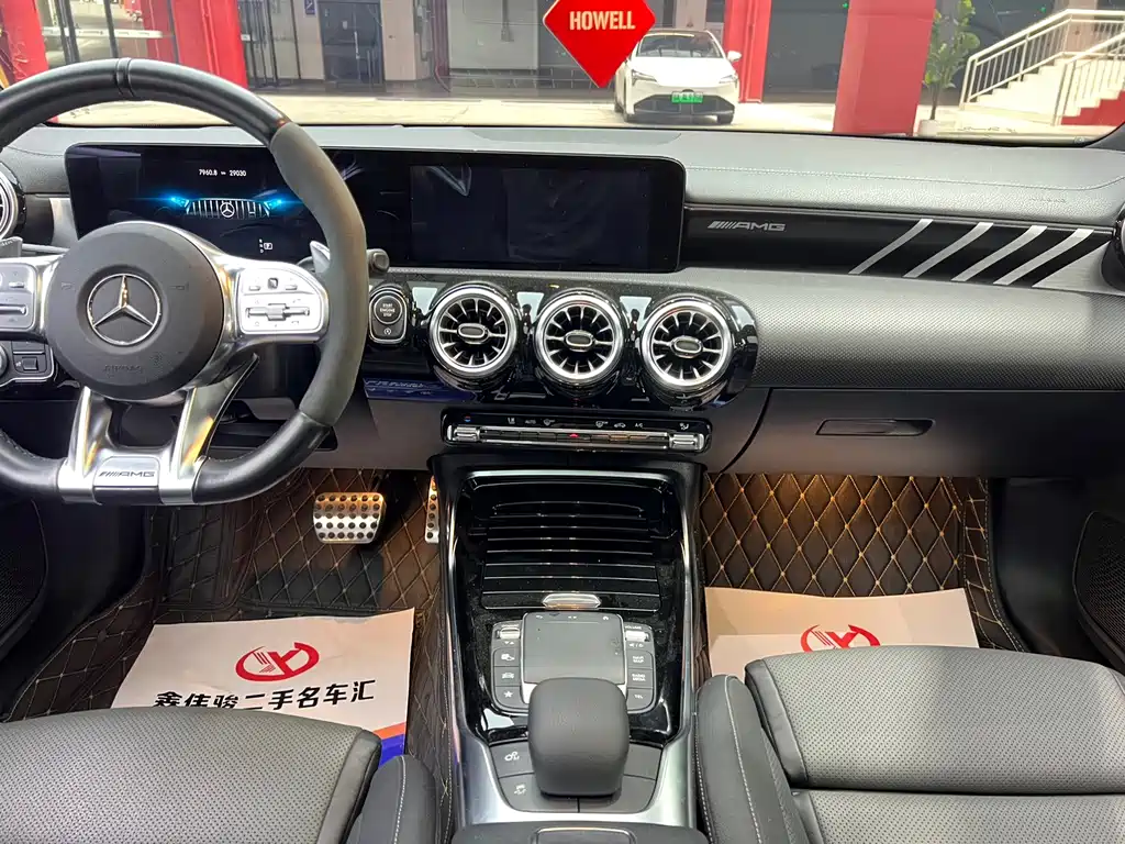 Mercedes-Benz CLA AMG — миниатюра 11