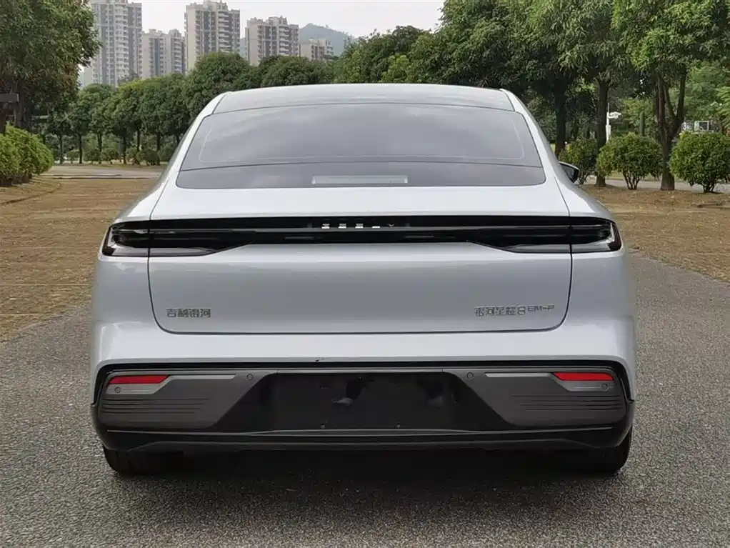 GEELY GALAXY GALAXY SPARKLE 8