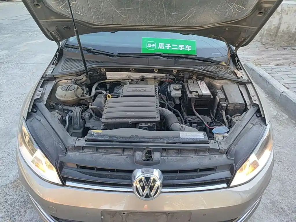 Volkswagen Golf — миниатюра 20