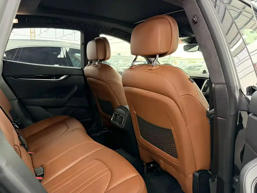 Maserati Levante — миниатюра 13