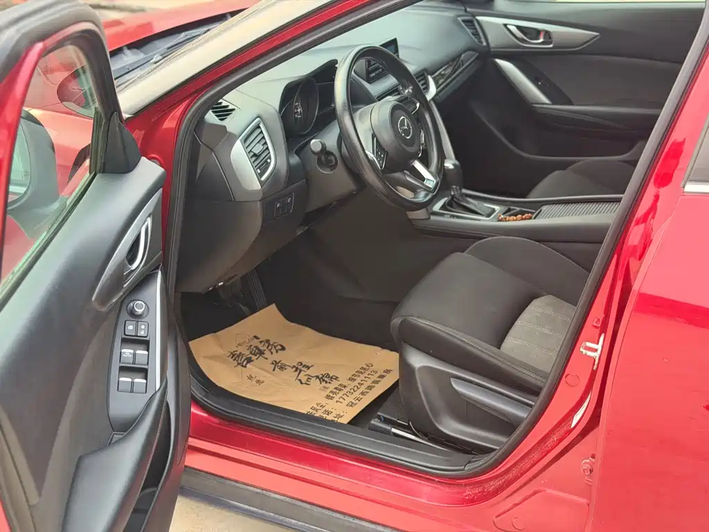 Mazda CX-4 2018 2.0L AT V