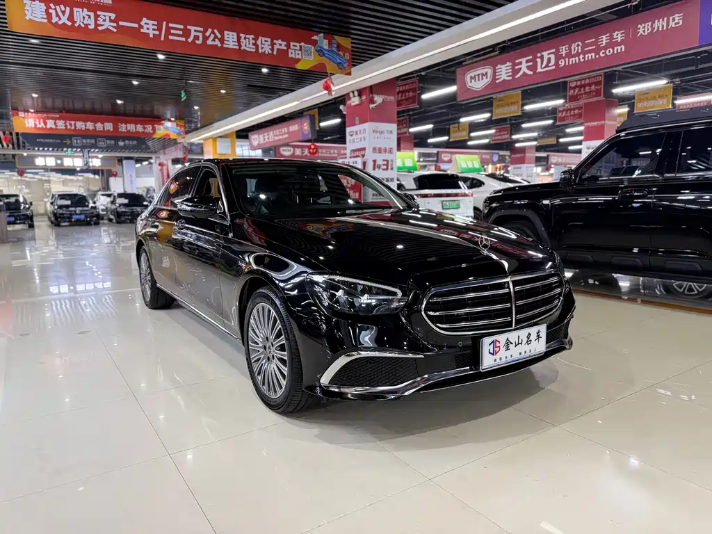 Mercedes-Benz E-Class — миниатюра 3