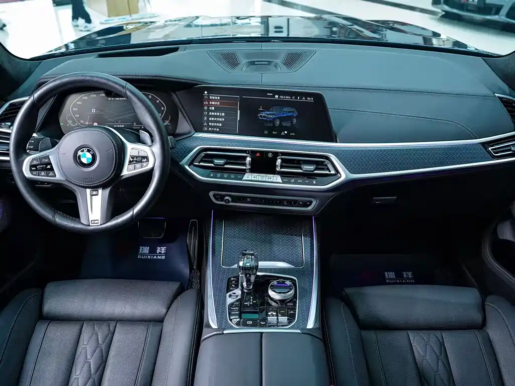 BMW X7 — миниатюра 14