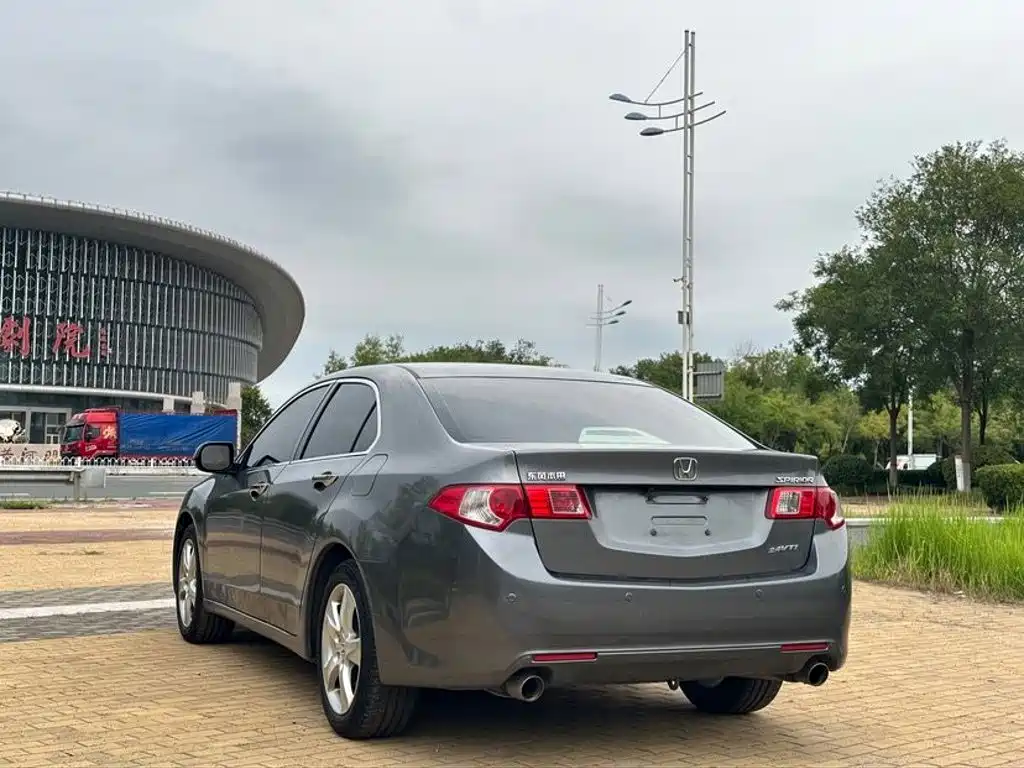 Honda Spirior — миниатюра 6
