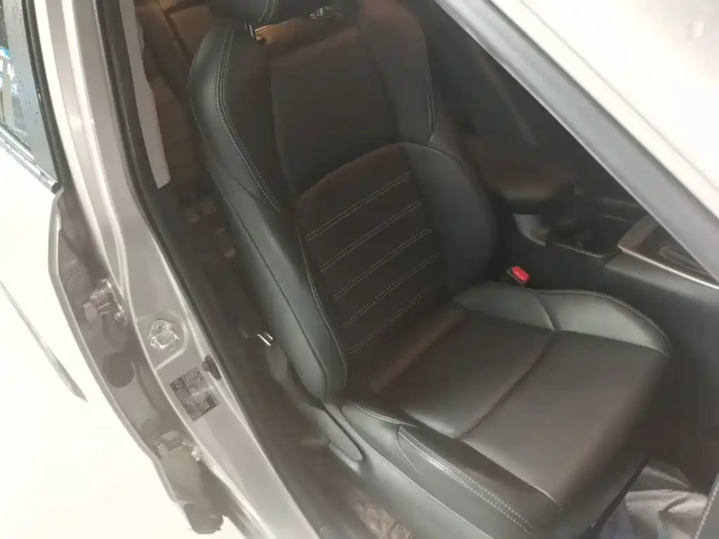 Toyota Wildlander — миниатюра 25