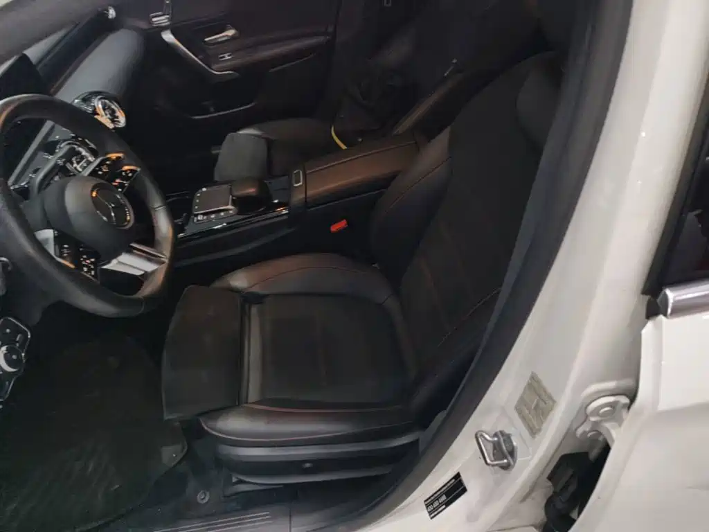 Mercedes-Benz A-Class — миниатюра 15