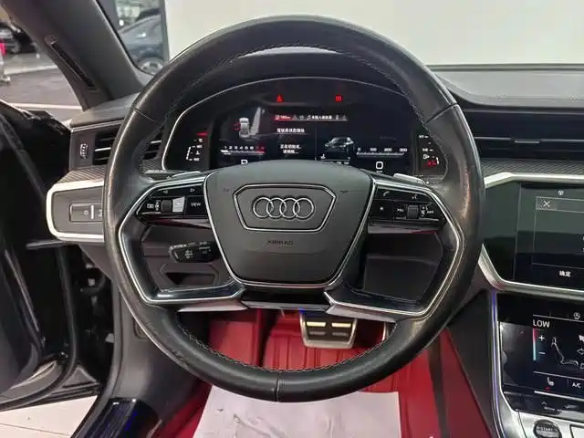 Audi A7L 2024 45 TFSI quattro S-line